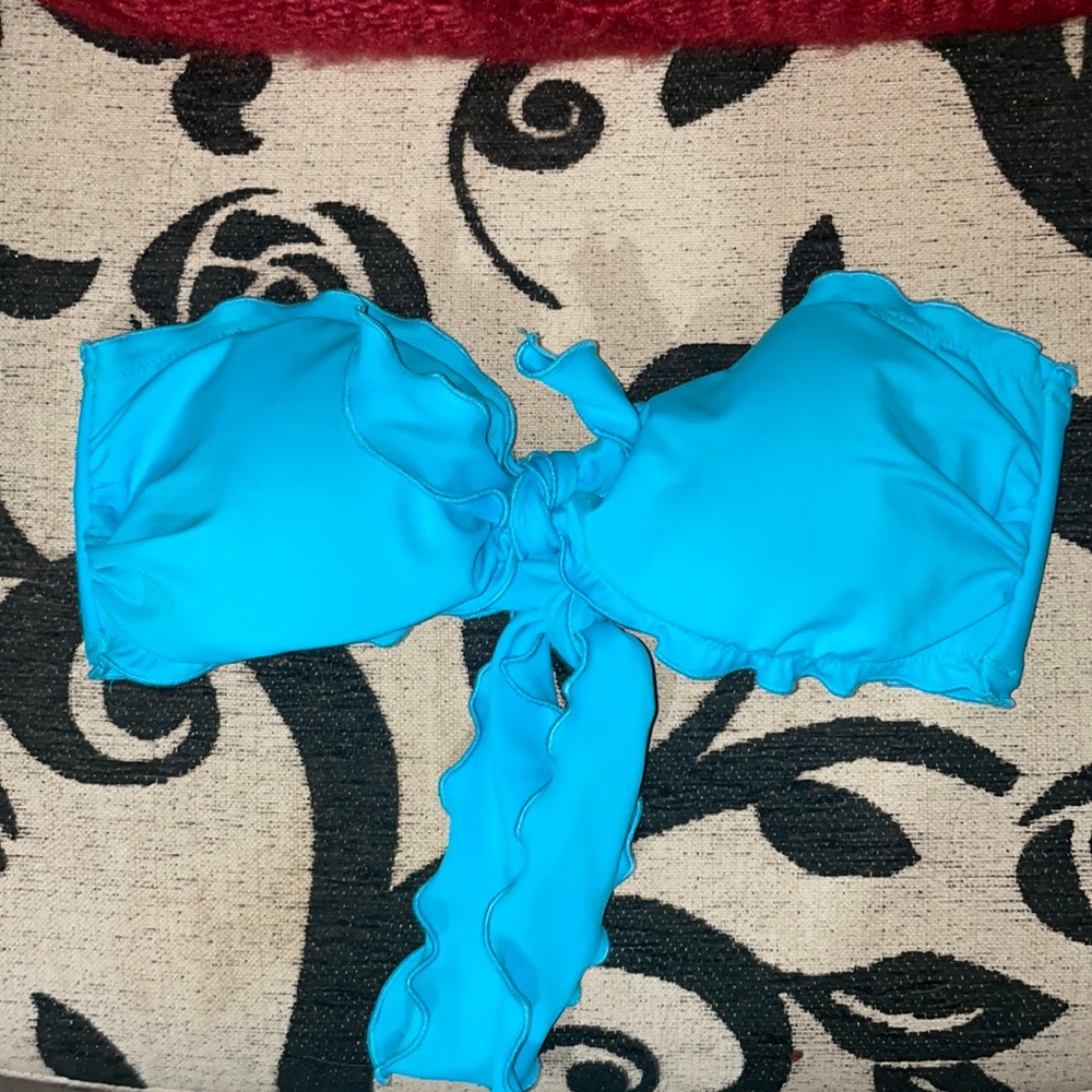 Swim top Victoria secret size medium